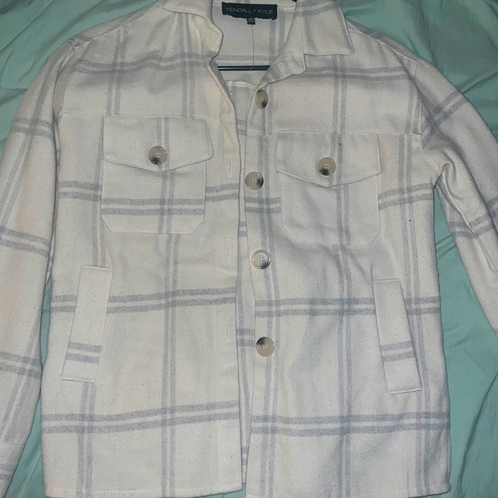 Plaid cozy buttoned flannel